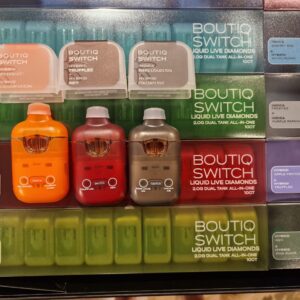 Boutiq Switch - dual flavor 2 gram vape